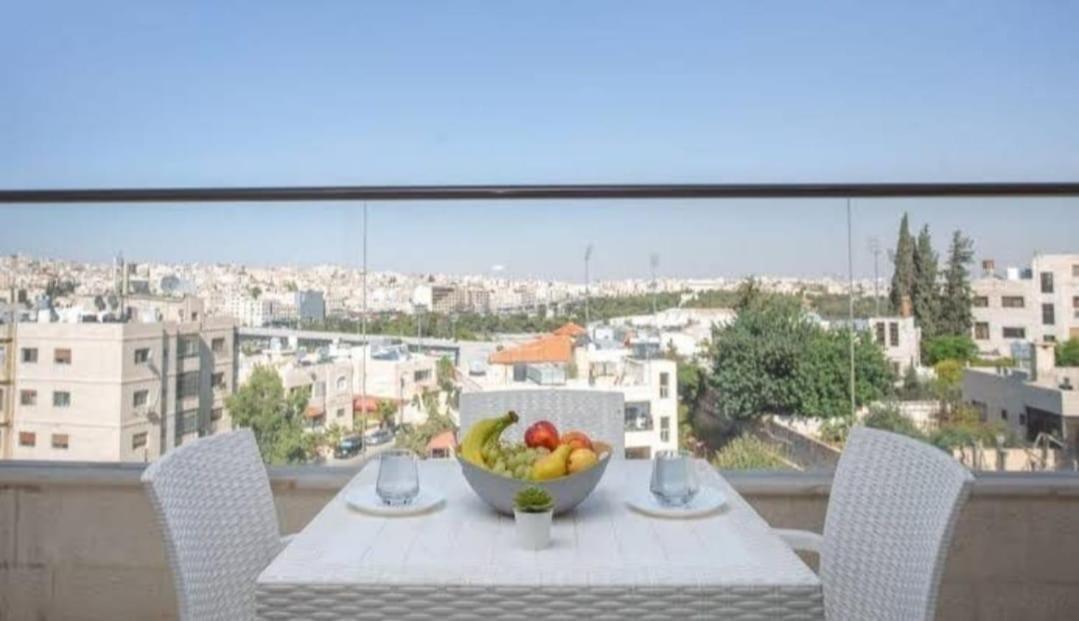 Triple A Hotel Suites Amman Exterior foto